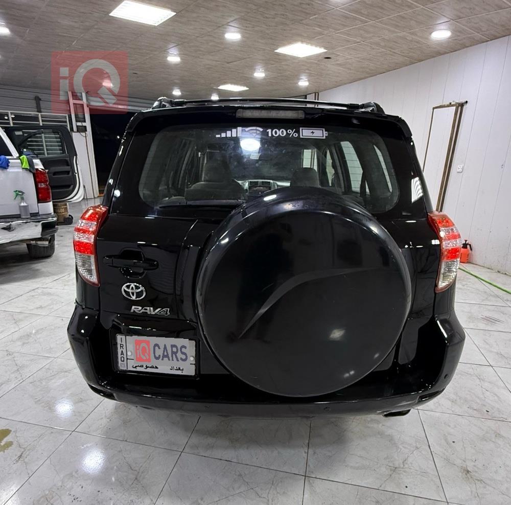 تۆیۆتا ڕاڤ 4